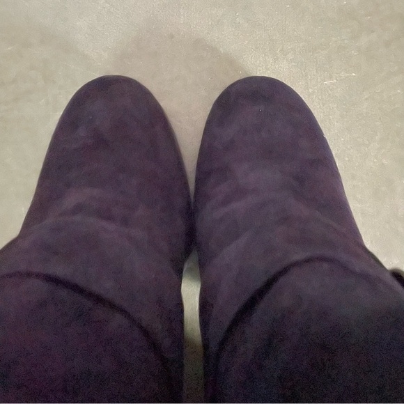 The Shoe Box NYC Big Buckle Chunky Heel Boots in Black Suede *Italy* - Picture 3 of 13